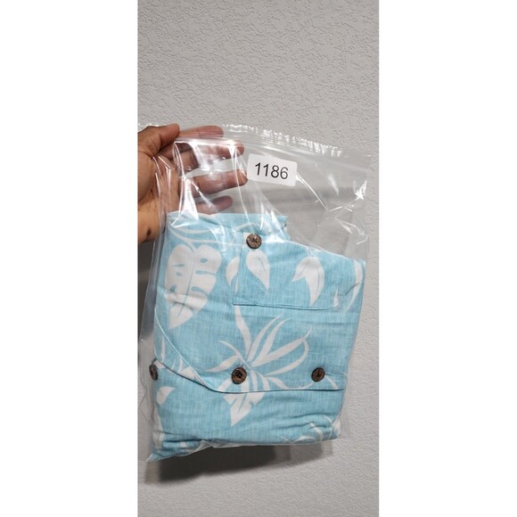 Joe Marlin Hawaiian Button Down Blue & White Short Sleeves Shirt, Size M - Picture 8 of 8